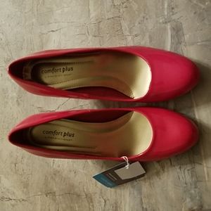 New! Hot Pink Patent Heels